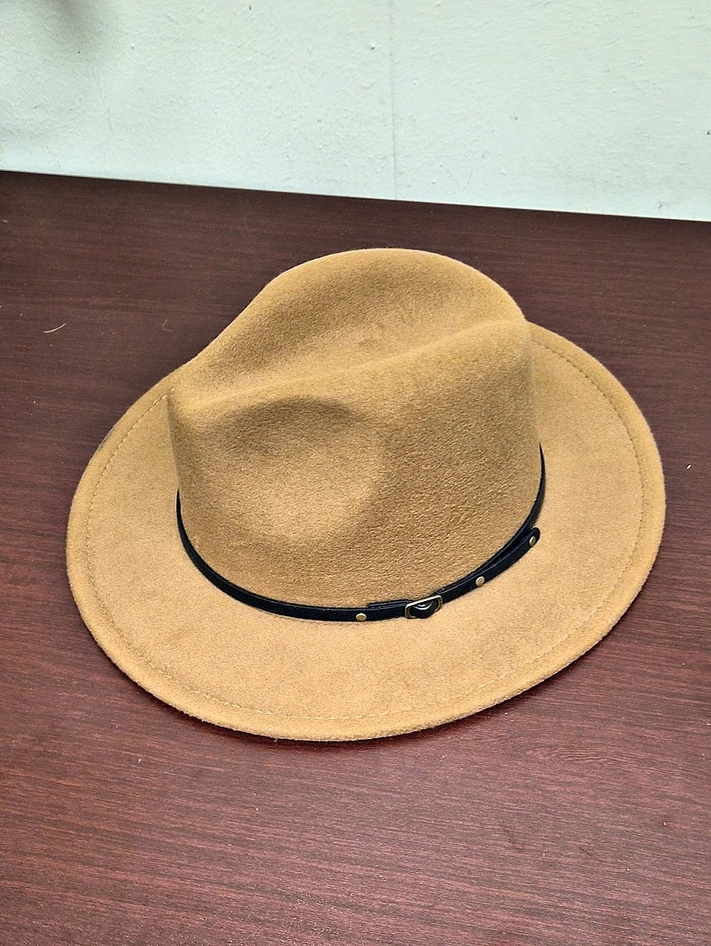 Brown Wide Brim Hat Like New